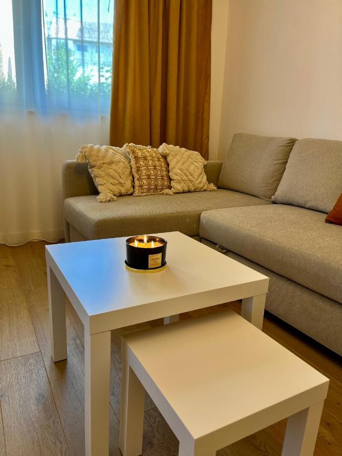 Alexander Cozy Apartment Free Private Parking Mediaş 외부 사진